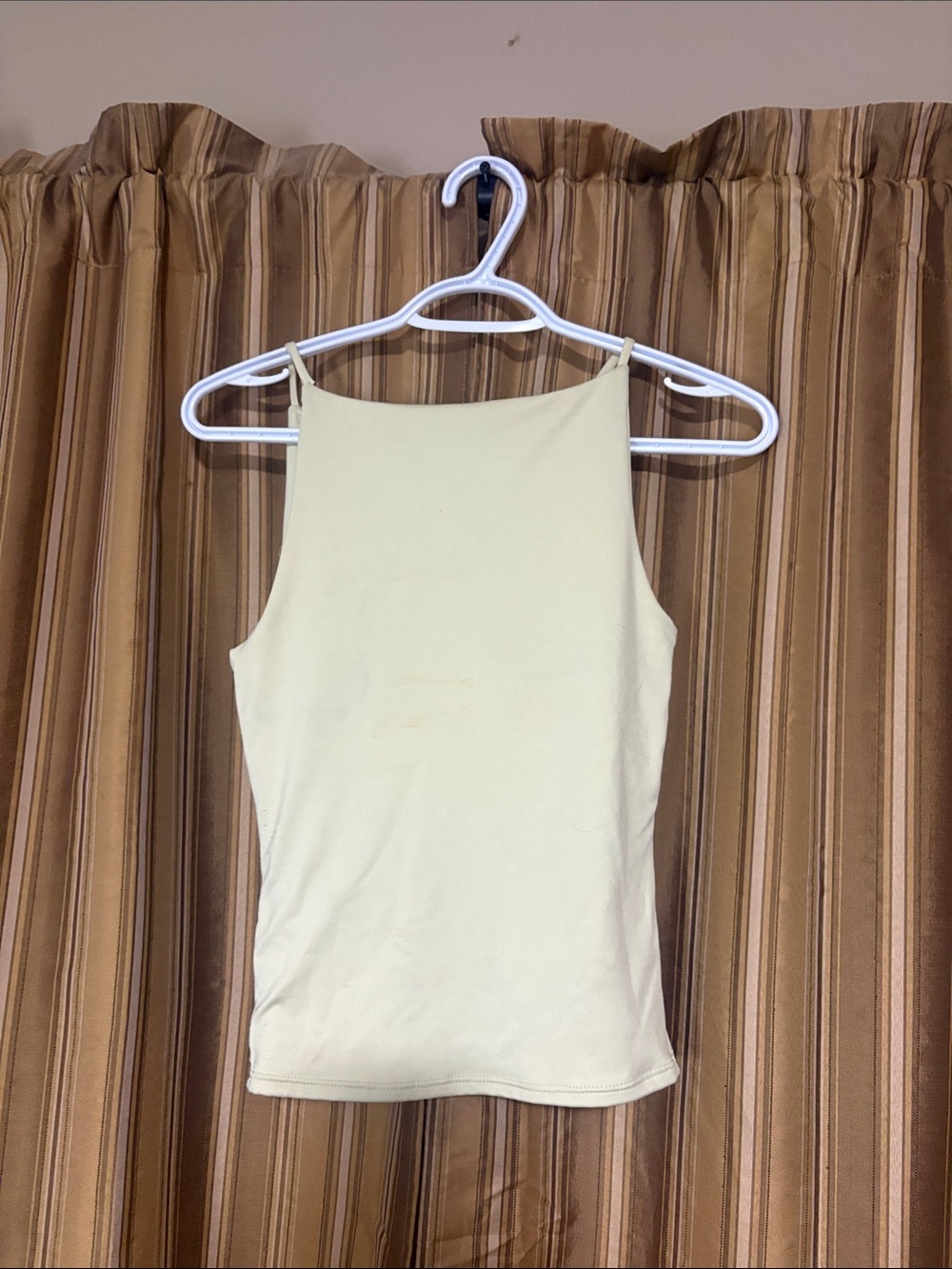 Women’s Cream Halter-Neck Slim Camisole
